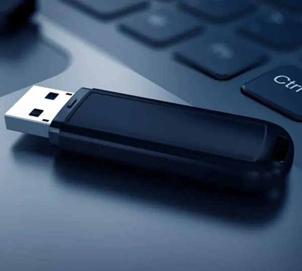 Varuosade kataloog URSUS 385 USB-l